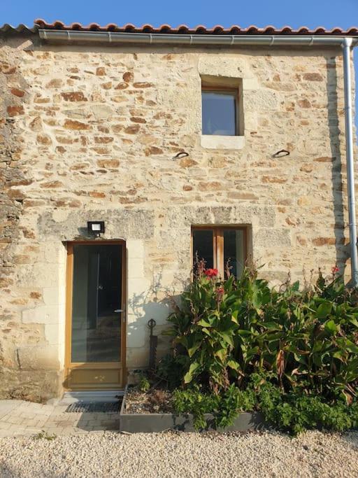 Logement Cosy 2 A 4 Personnes Campagne Proche Mer Villa Frossay Exterior foto